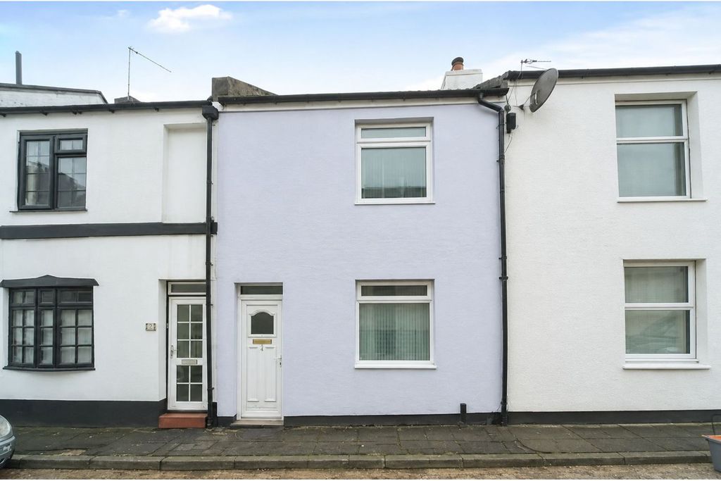 Property photo 1 of 20