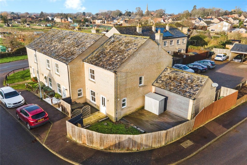 Property photo 2 of 34 Picture No. 03