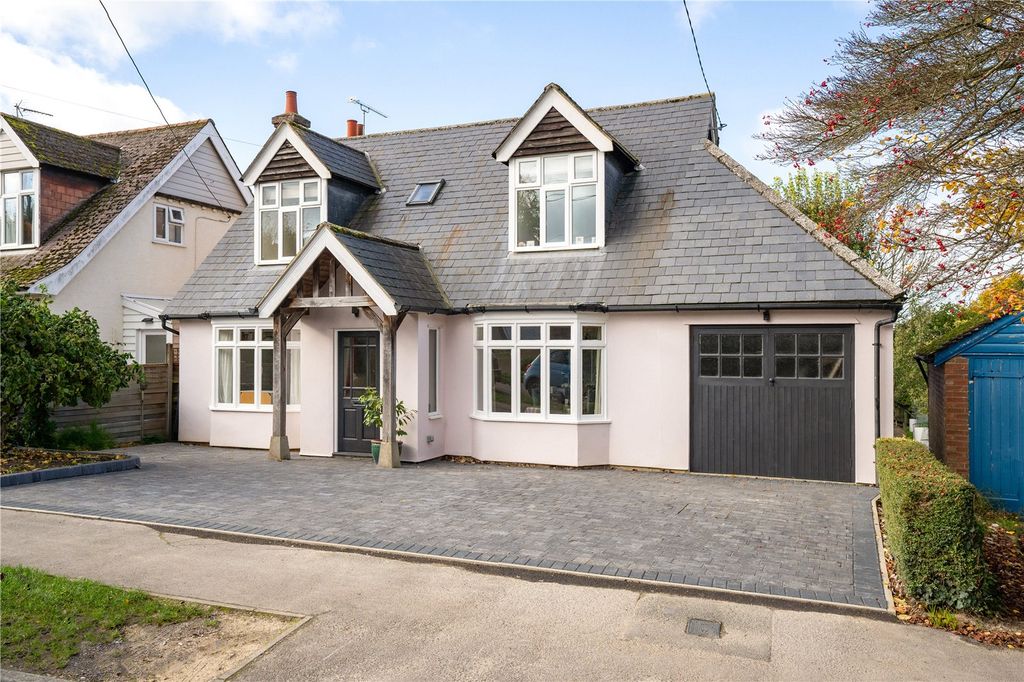 Property photo 1 of 23 Picture No. 01