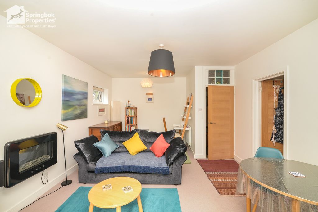 Property photo 2 of 12 Image 2