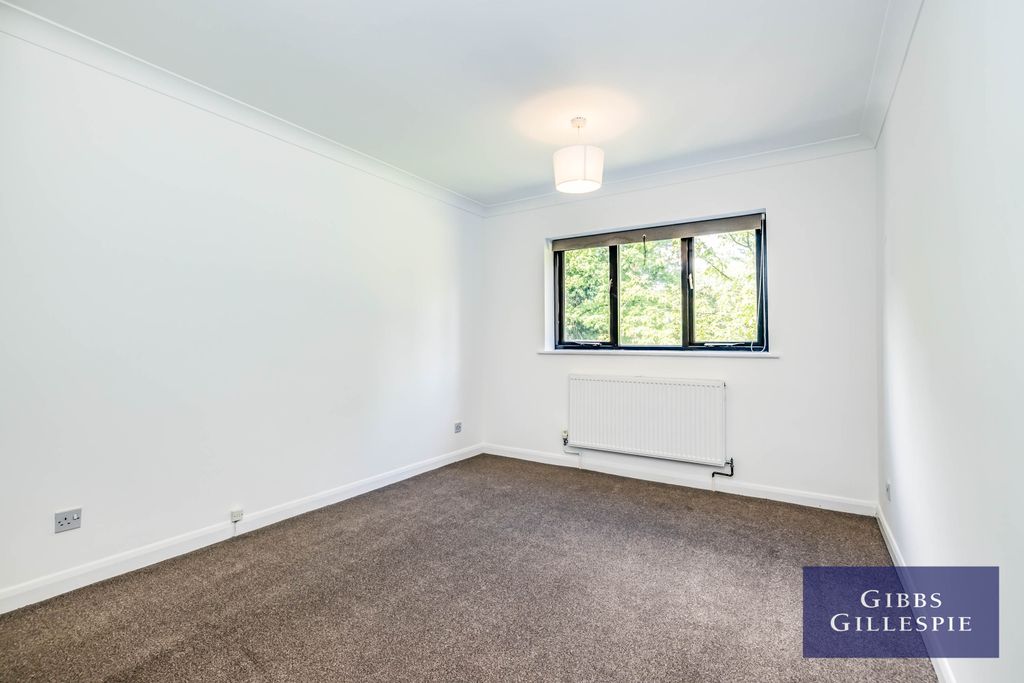 Property photo 3 of 10 Property Image