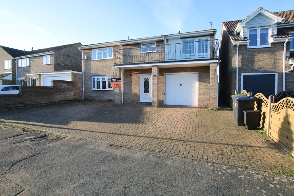 Property photo 1 of 27