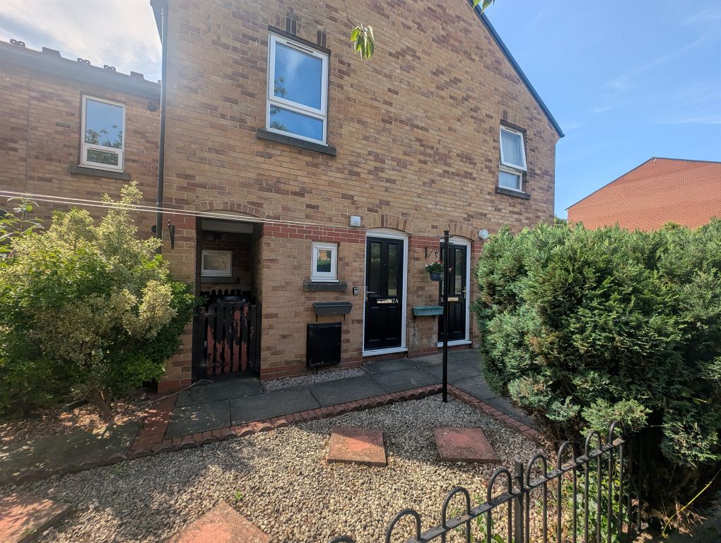 Property photo 1 of 5