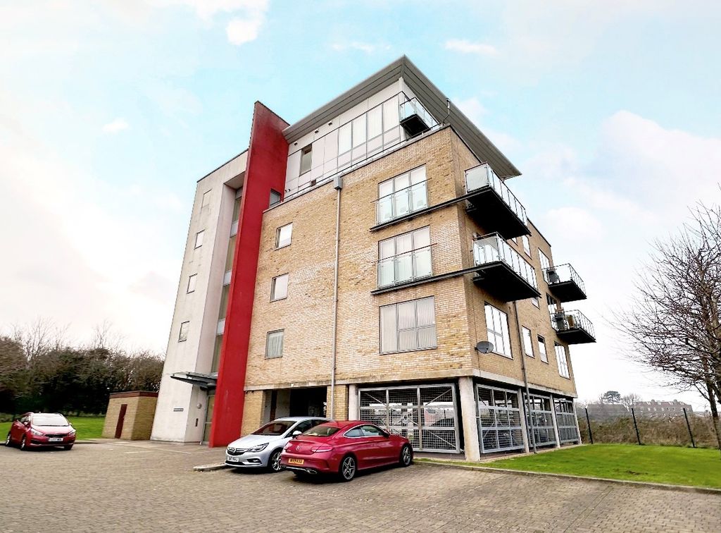 Property photo 1 of 10