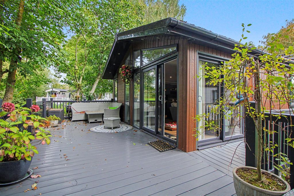 Property photo 1 of 21 Img_9060.Jpg