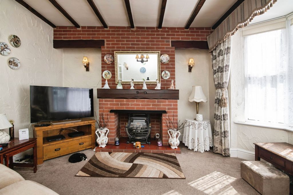 Property photo 3 of 20