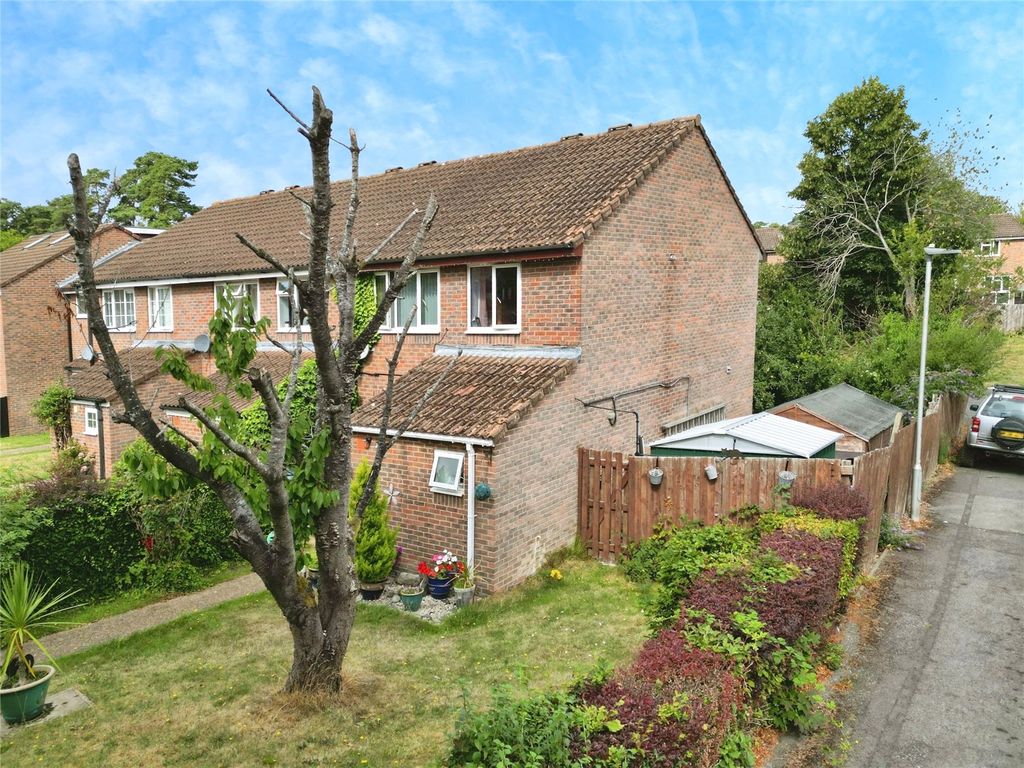 Property photo 1 of 11 Picture No. 05