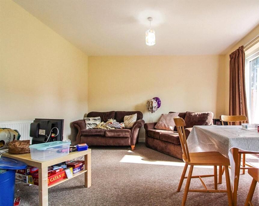 Property photo 1 of 8 Picture No. 02