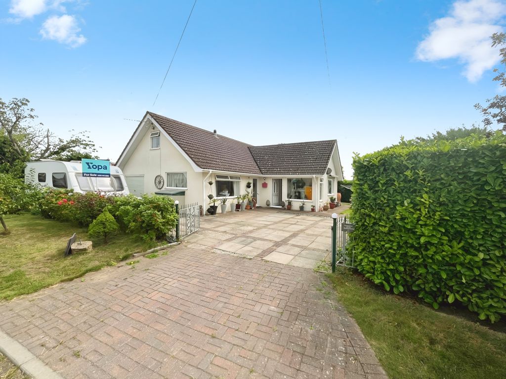 Property photo 1 of 16 Front