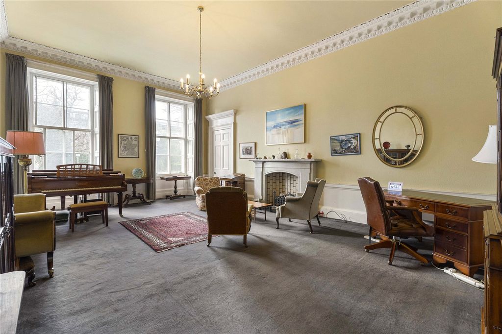 Property photo 3 of 26 Picture No. 06