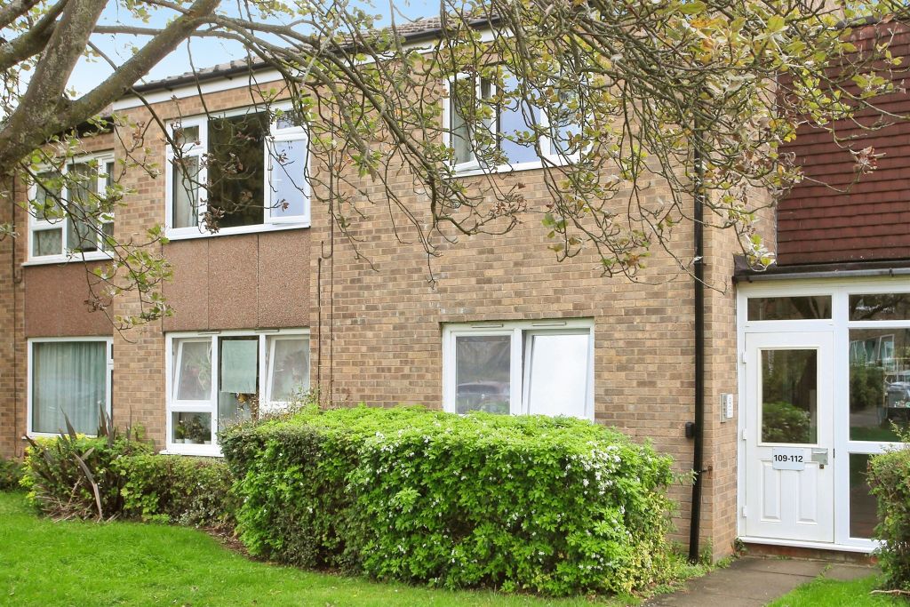 Property photo 1 of 12