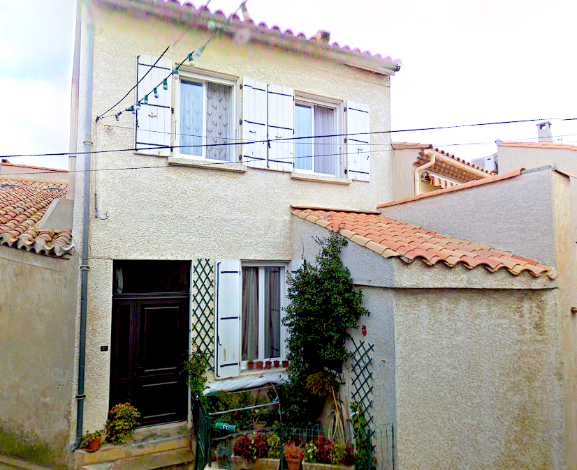 Property photo 1 of 9 Main Exterior View