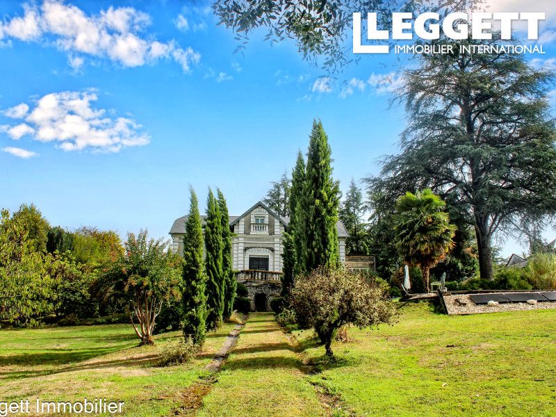 Property photo 2 of 10