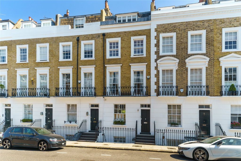 Property photo 1 of 25 Exterior