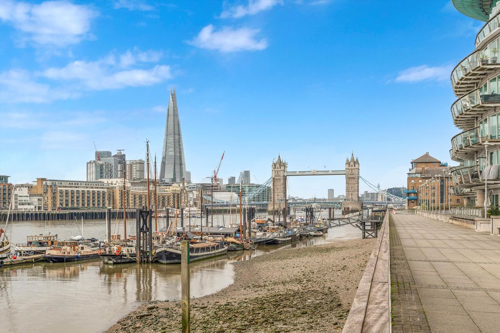 Property photo 2 of 15 Image