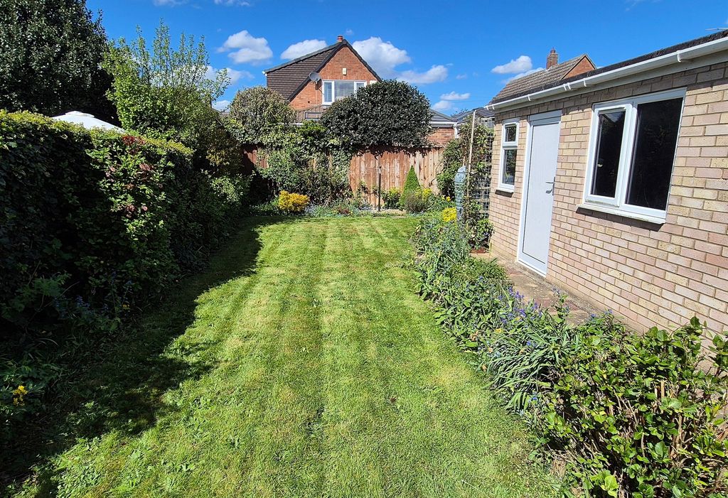 Property photo 1 of 14 Outside