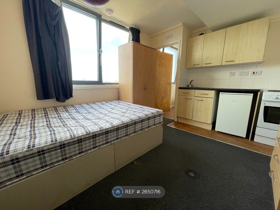 Property photo 1 of 4