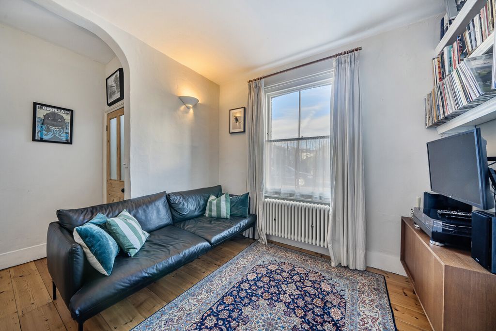 Property photo 2 of 15 1407635-6-69834B1...