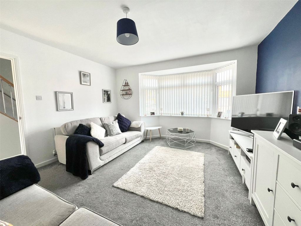 Property photo 3 of 24 Picture No. 29