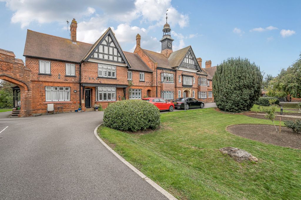 Property photo 1 of 7