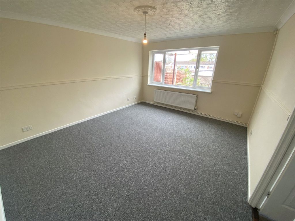 Property photo 3 of 16 Picture No. 04