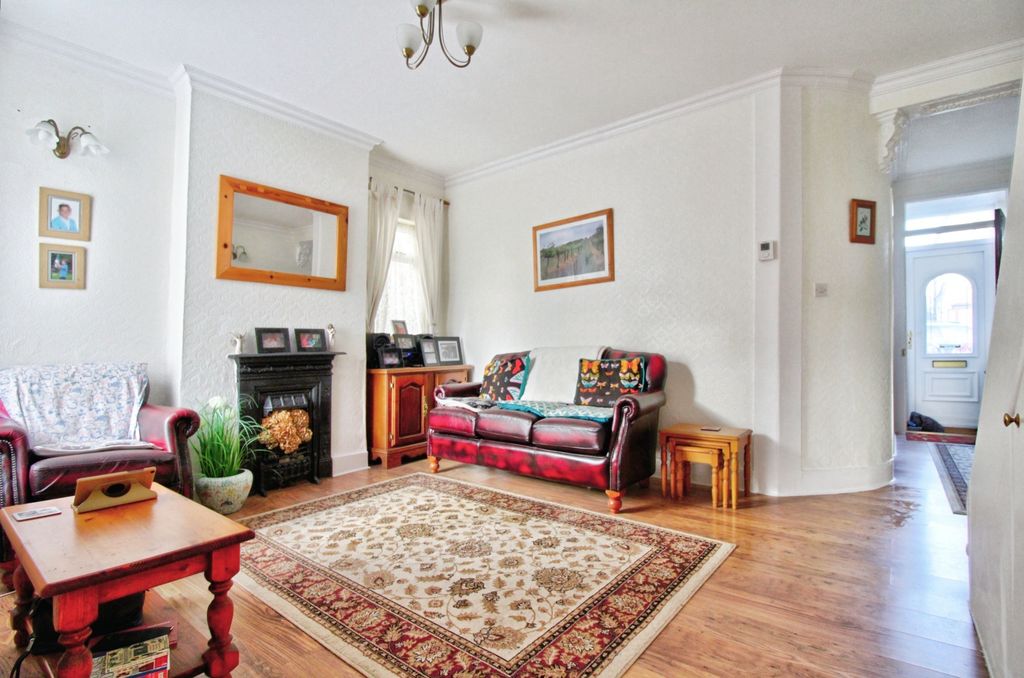 Property photo 3 of 20 3