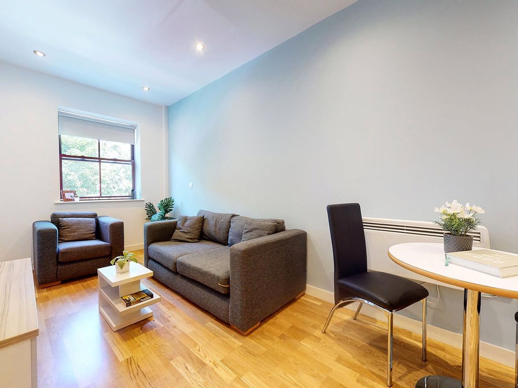 Property photo 3 of 11