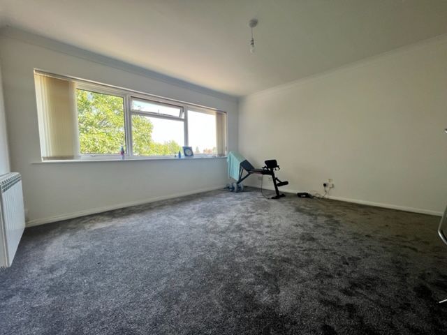 Property photo 3 of 8 Living Room
