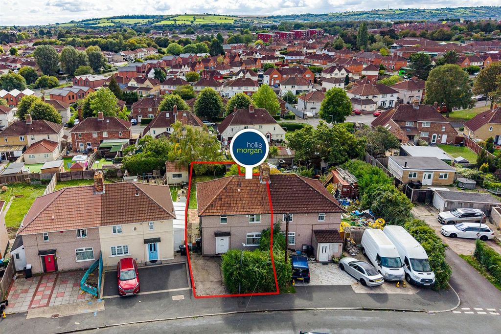 Property photo 1 of 31 55 Springleaze, Knowle, Bristol Bs4 2Tu | Freehold