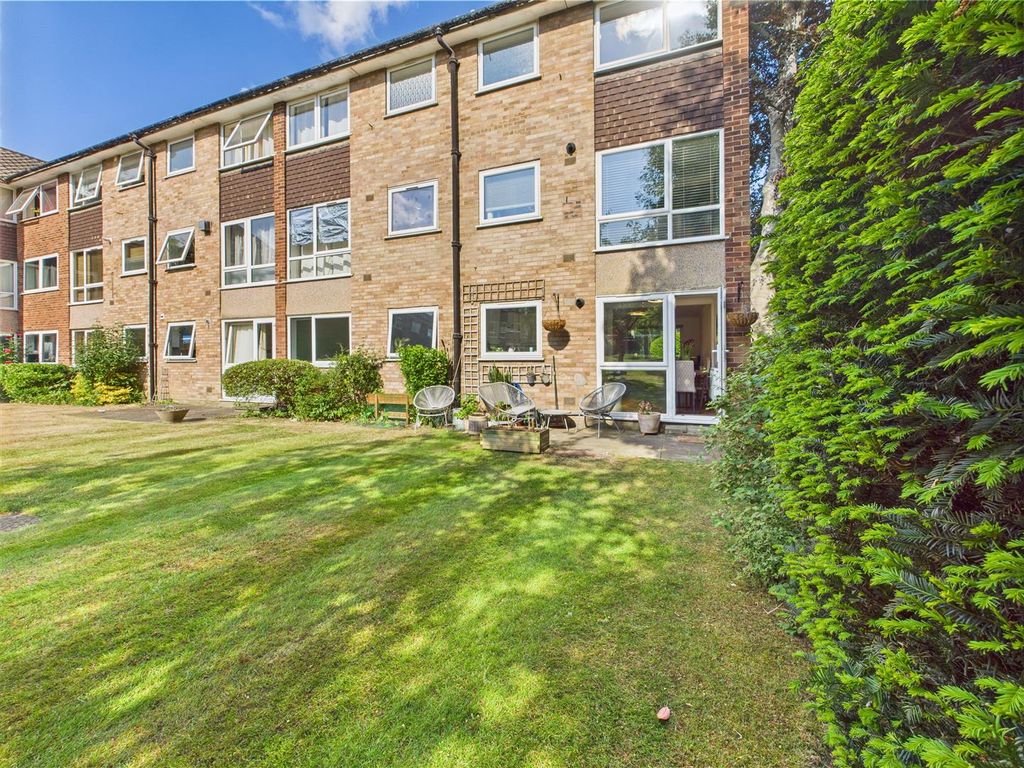 Property photo 2 of 16