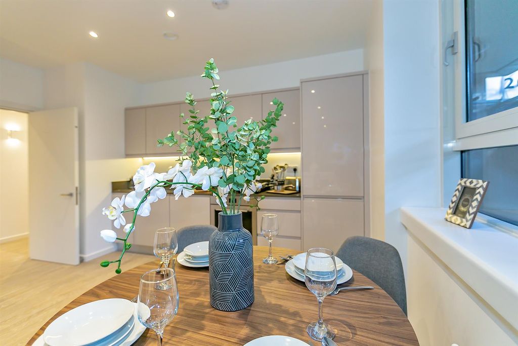 Property photo 2 of 11 _Mg_2760 Dining Copy.Jpg