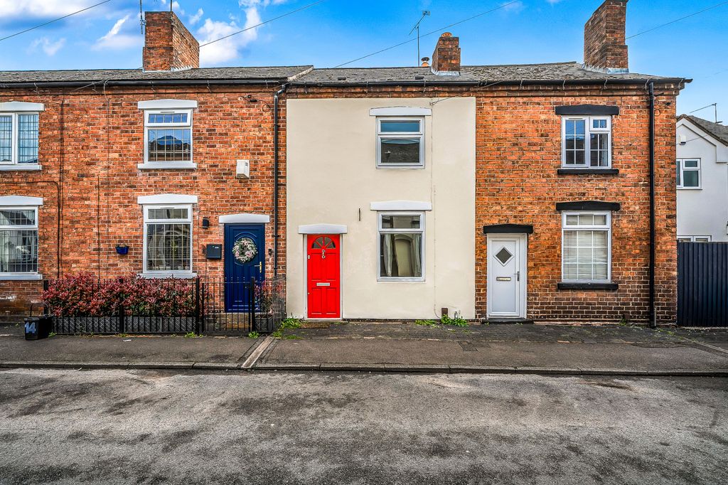 Property photo 1 of 13