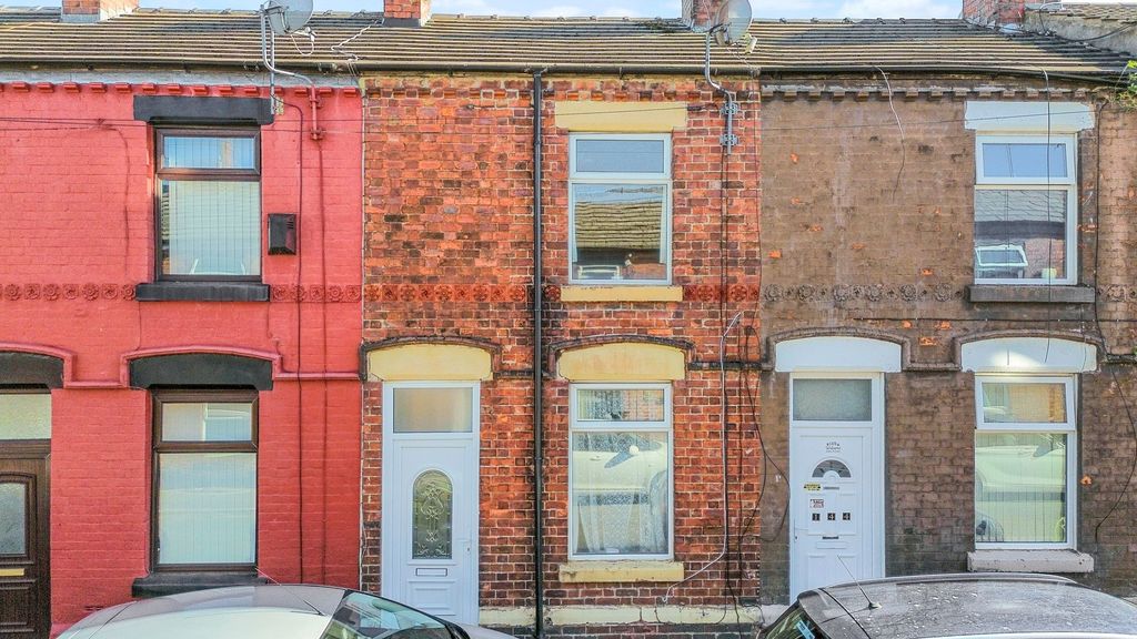 Property photo 1 of 12