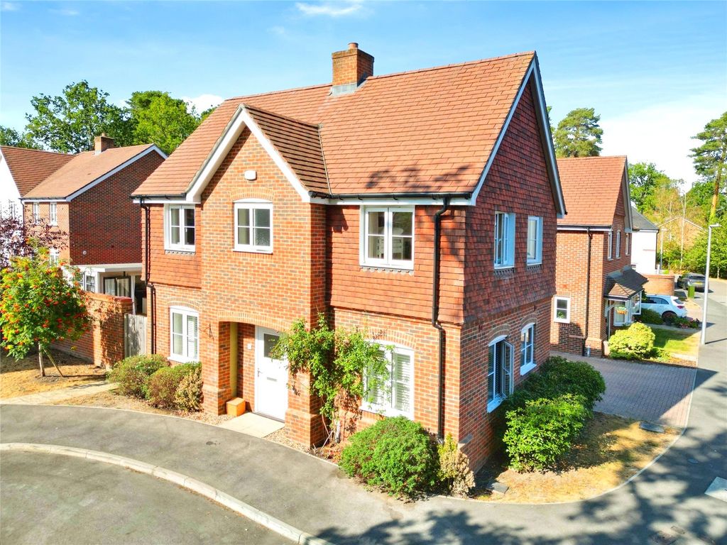 Property photo 1 of 22 Picture No. 23
