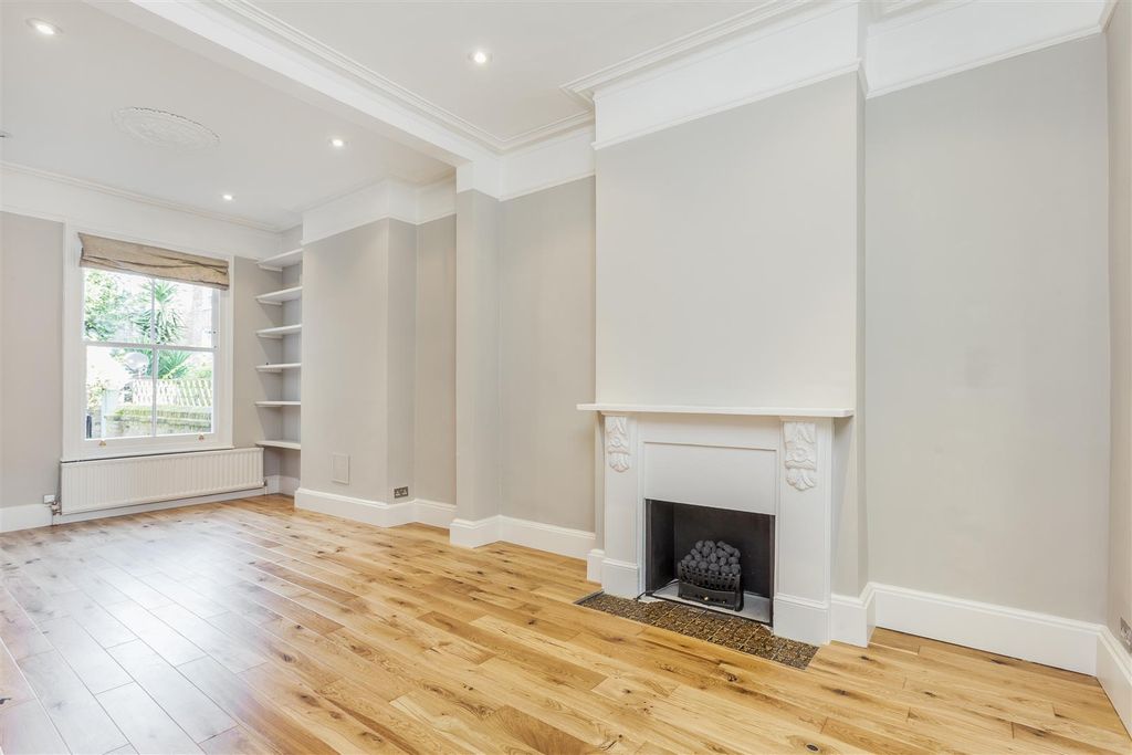 Property photo 3 of 17 Hebron Road - Reception.Jpg