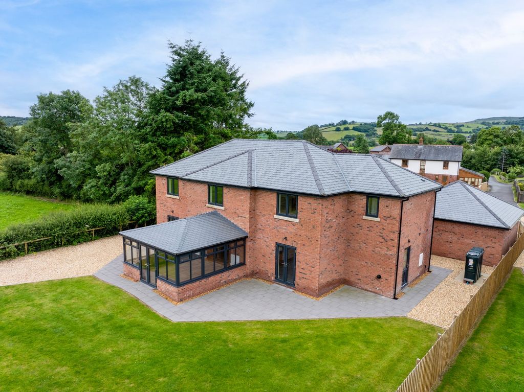 Property photo 2 of 35 Picture No. 59