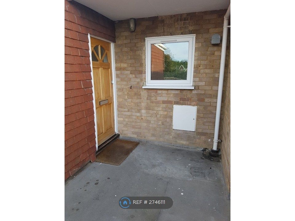 Property photo 2 of 8
