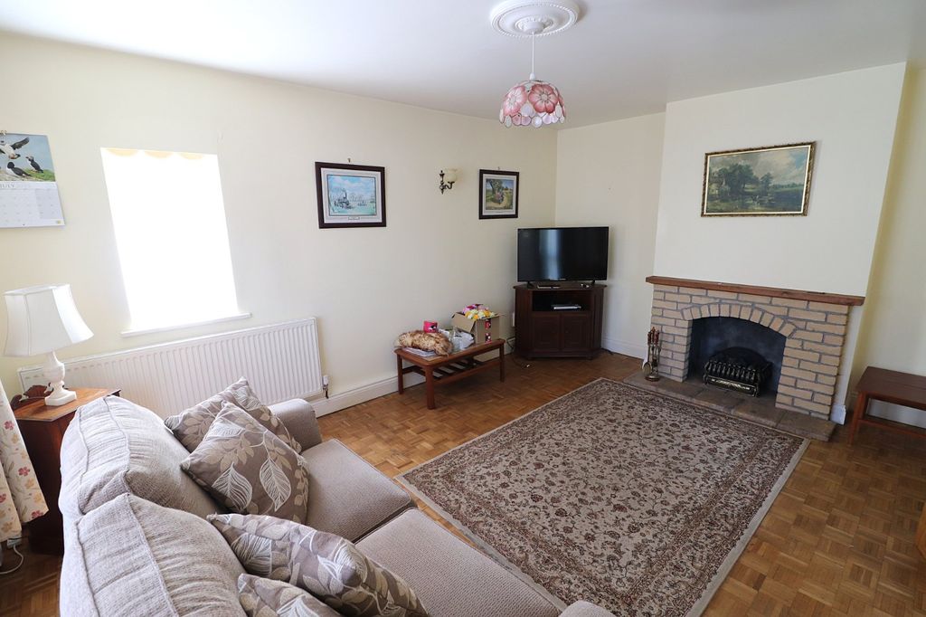 Property photo 3 of 13 Picture No. 09