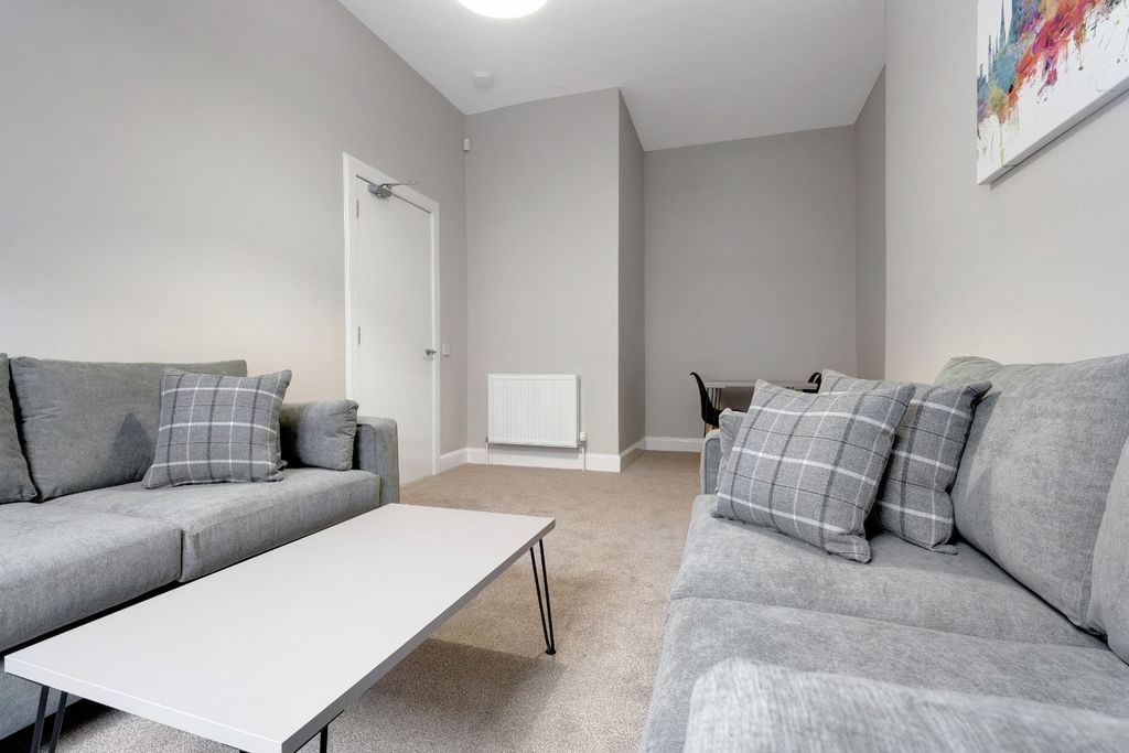 Property photo 2 of 22 Photo 2