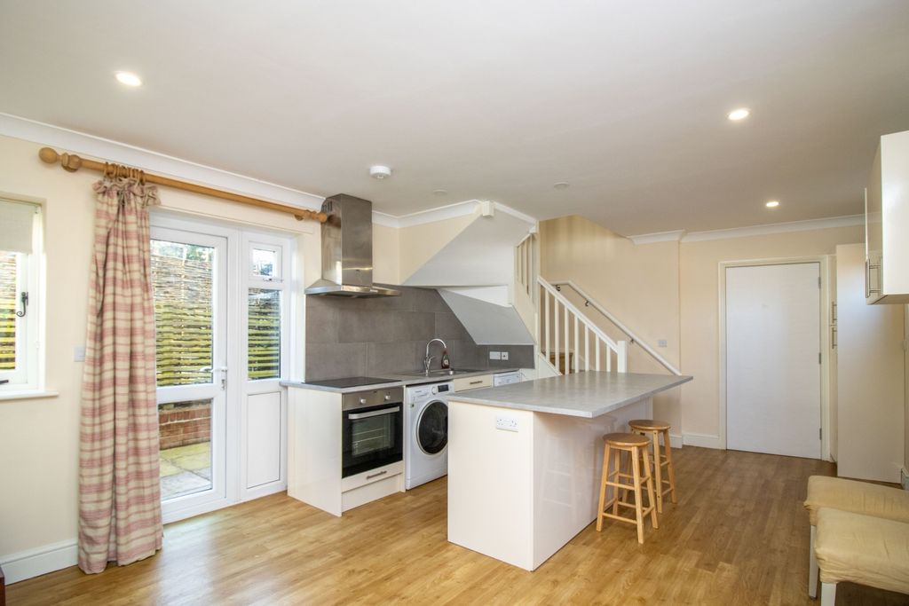 Property photo 2 of 9 20250305-Img_3055