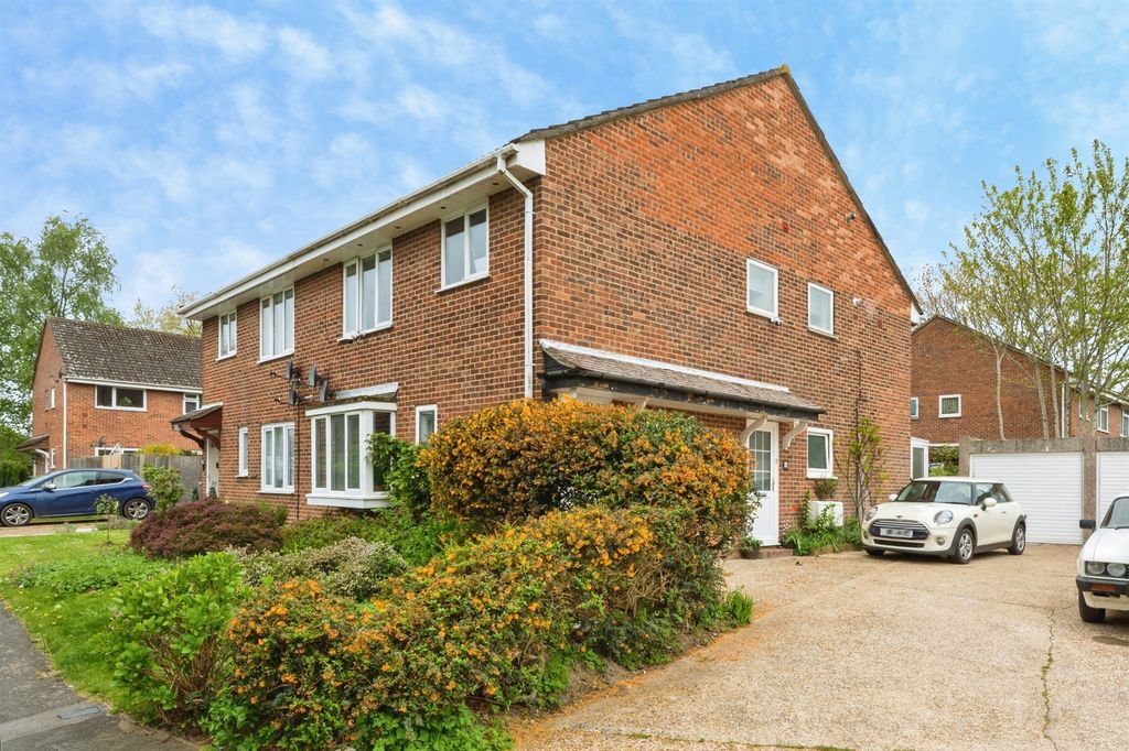 Property photo 1 of 13