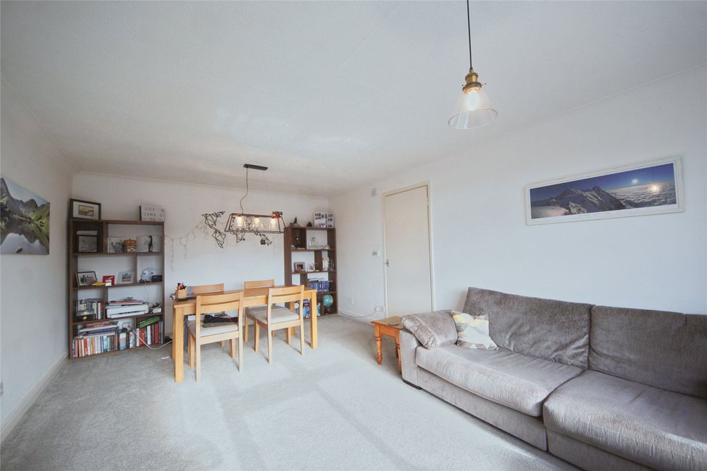 Property photo 3 of 11 Picture No. 04