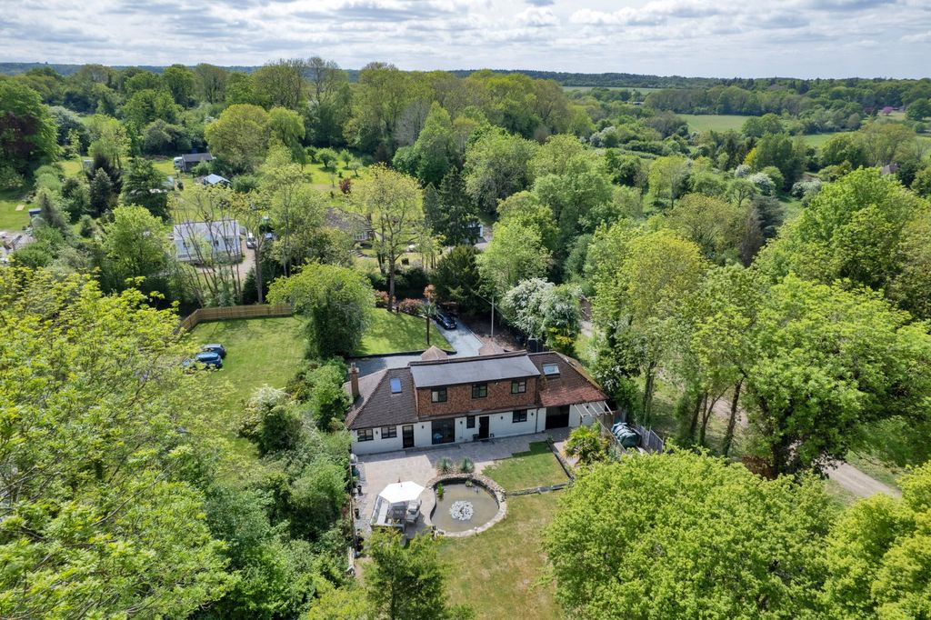 Property photo 3 of 21