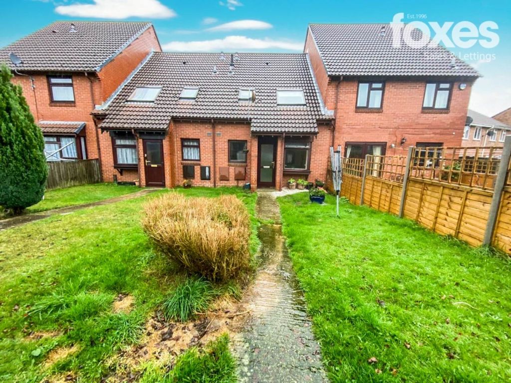 Property photo 1 of 9 4911380