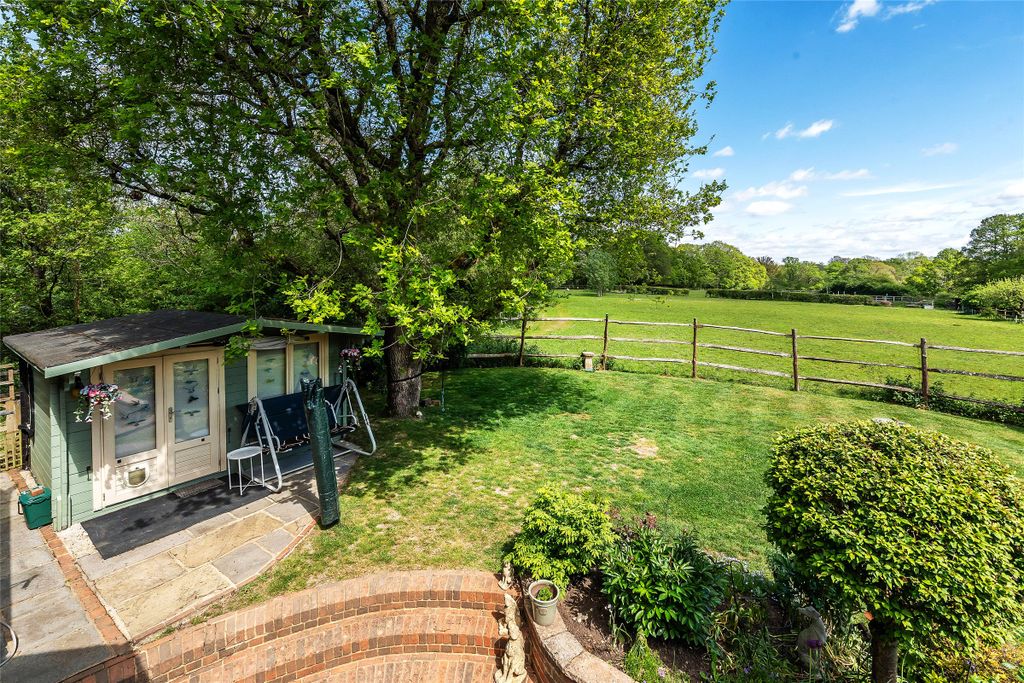 Property photo 2 of 17 Picture No. 08