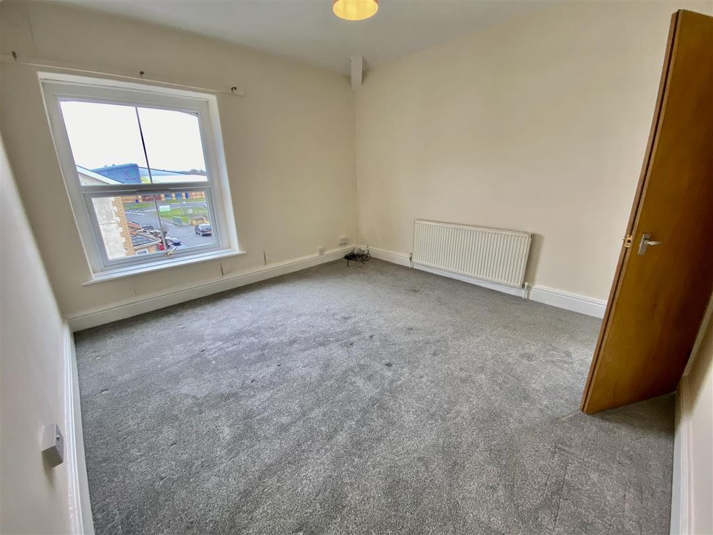 Property photo 2 of 6 14505Bc3-6Ed8-4Bb1-B275-7D360367B516.Jpeg