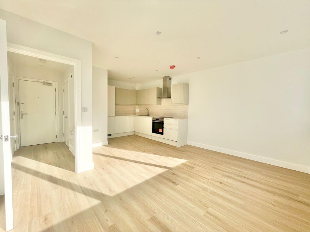 Property photo 1 of 6 Open Plan Living/Kitchen