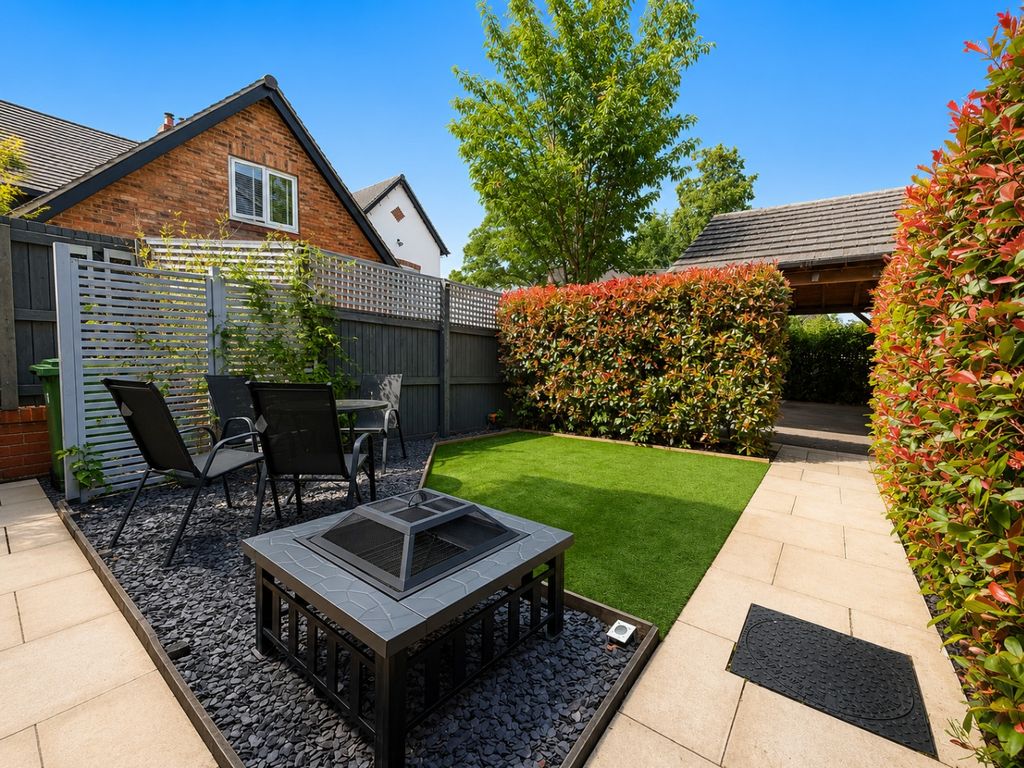 Property photo 2 of 18 4713321