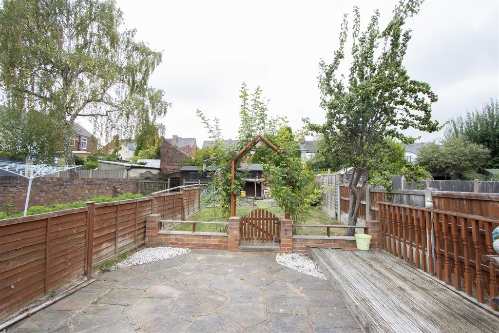 Property photo 3 of 14 Rear Garden 1