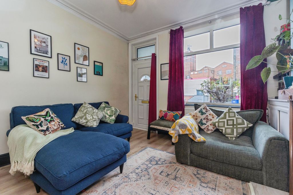 Property photo 2 of 15